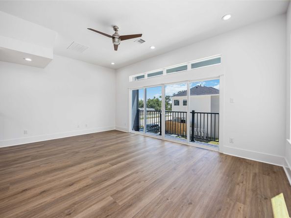 1941 Knoll Square Drive, Houston TX 77080