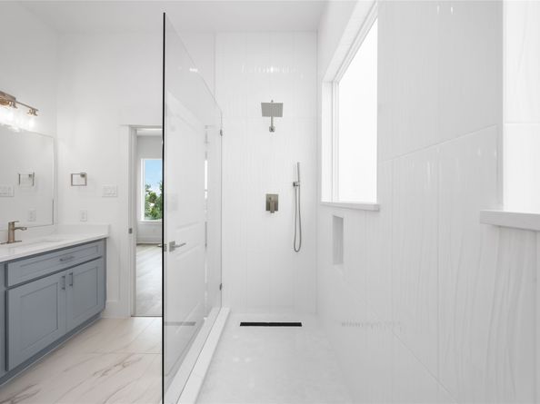 1941 Knoll Square Drive, Houston TX 77080