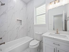 1941 Knoll Square Drive, Houston TX 77080