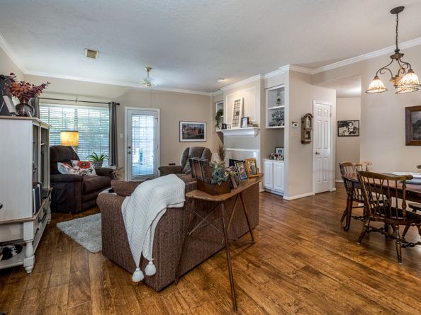 16030 Royal Garden Drive, Houston TX 77095