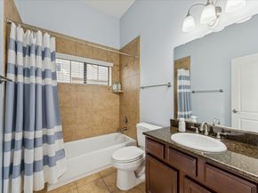 3203 Garden Oaks View, Houston TX 77018