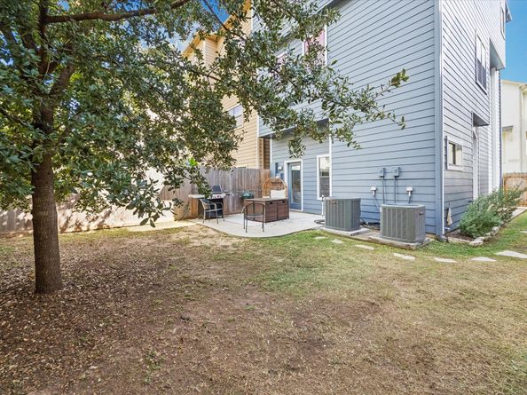 3203 Garden Oaks View, Houston TX 77018