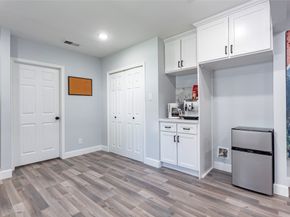 8145 Easton Street, Houston TX 77017