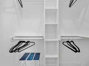 2110 Des Chaumes Street, Houston TX 77026