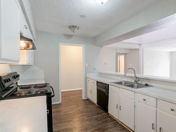 5935 Caruso Forest Drive, Houston TX 77088