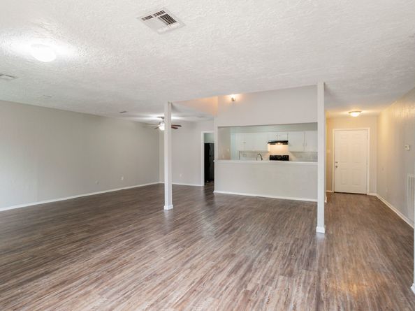 5935 Caruso Forest Drive, Houston TX 77088