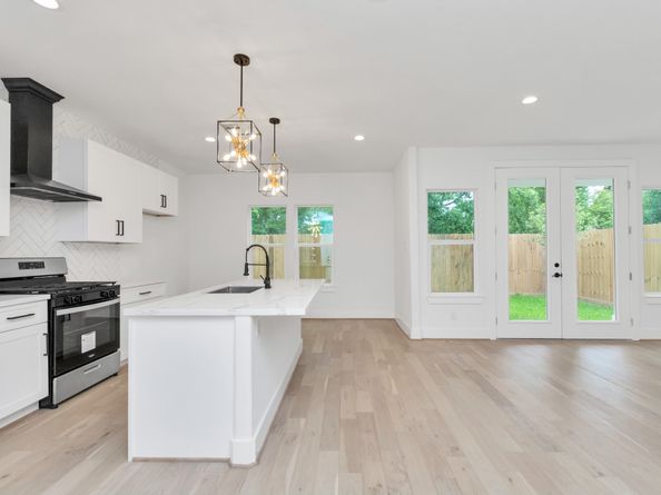 2813 Drew Street, Houston TX 77004