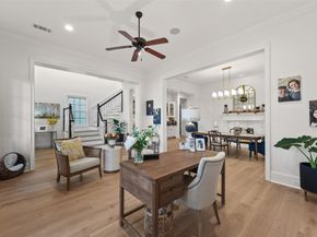 41 N Bay Boulevard, The Woodlands TX 77380