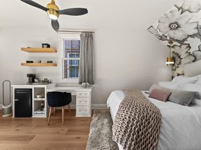 41 N Bay Boulevard, The Woodlands TX 77380