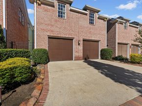 41 N Bay Boulevard, The Woodlands TX 77380