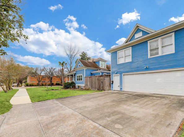 121 E 18th Street, Houston TX 77008