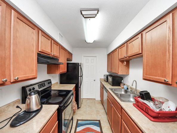 6500 Sands Point Drive 406, Houston TX 77074