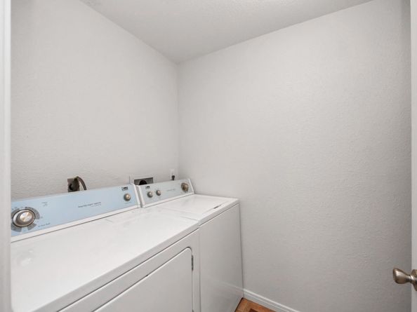 6500 Sands Point Drive 406, Houston TX 77074