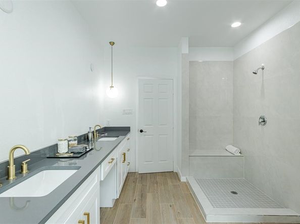 4126 Dorchester Street, Houston TX 77016