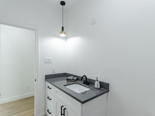 4126 Dorchester Street, Houston TX 77016