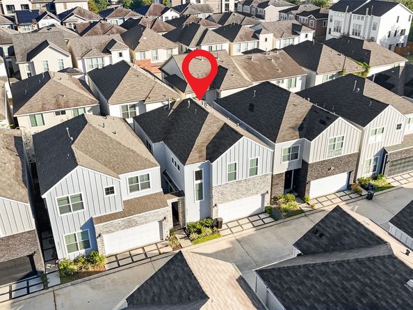 8810 Hollister Pine Court, Houston TX 77080