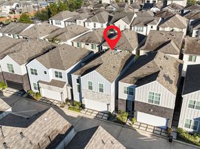 8810 Hollister Pine Court, Houston TX 77080