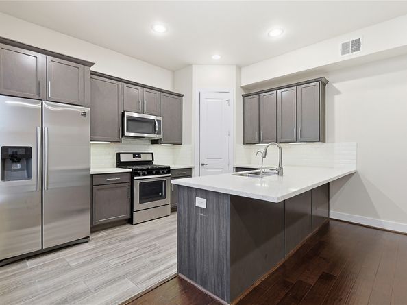 8810 Hollister Pine Court, Houston TX 77080