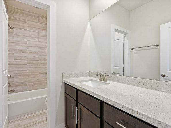 8810 Hollister Pine Court, Houston TX 77080