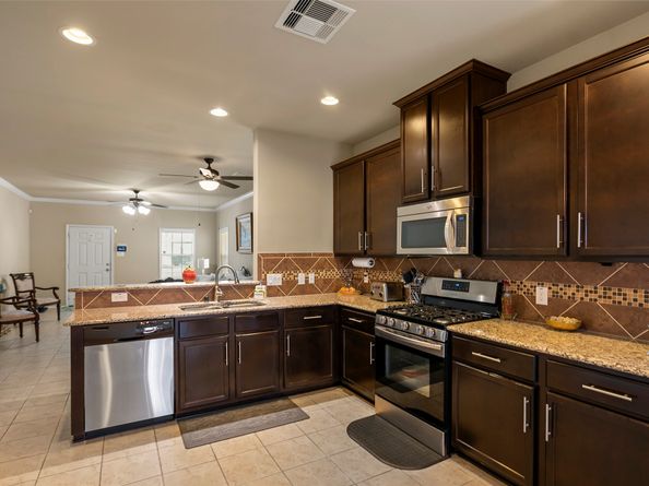 2031 Beacon Chase Court, Spring TX 77373