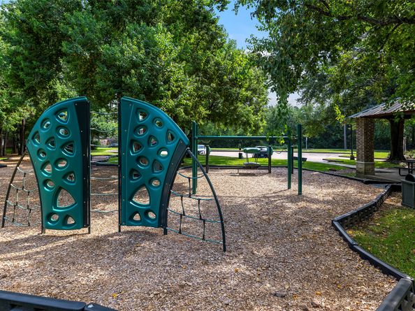 2031 Beacon Chase Court, Spring TX 77373