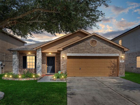 2031 Beacon Chase Court, Spring TX 77373