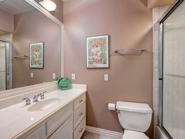 1221 Wynden Court, Houston TX 77056