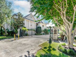 1221 Wynden Court, Houston TX 77056