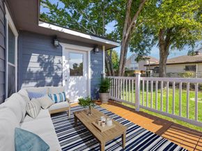 2108 Freeman Street, Houston TX 77009