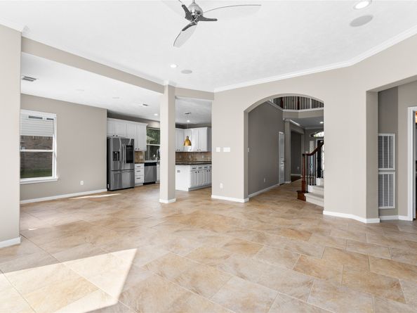 78 S Bardsbrook Circle, The Woodlands TX 77382