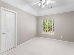 78 S Bardsbrook Circle, The Woodlands TX 77382