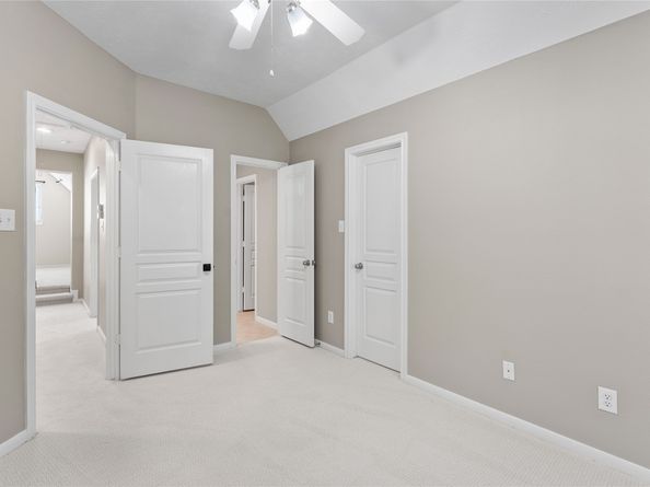 78 S Bardsbrook Circle, The Woodlands TX 77382