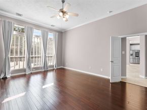 78 S Bardsbrook Circle, The Woodlands TX 77382