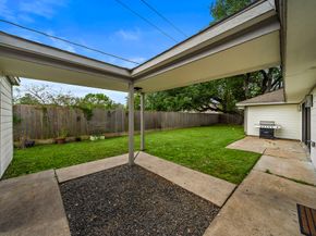 1902 Knoboak Circle, Houston TX 77080