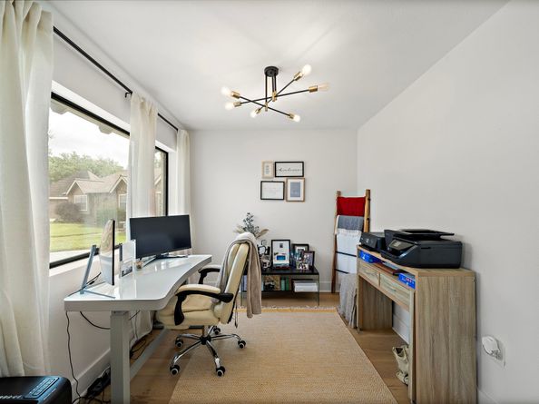 1902 Knoboak Circle, Houston TX 77080