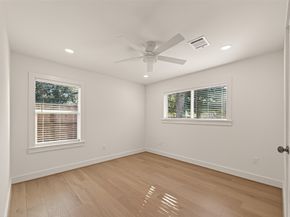 9242 Autauga Street, Houston TX 77080