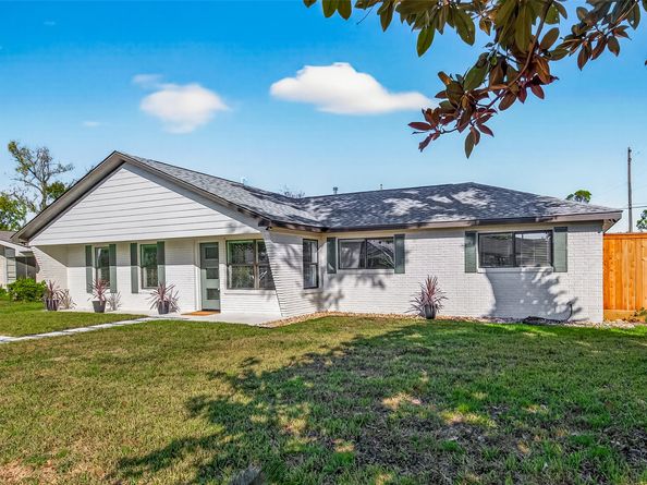 9242 Autauga Street, Houston TX 77080