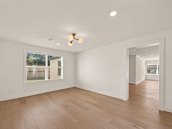 9242 Autauga Street, Houston TX 77080