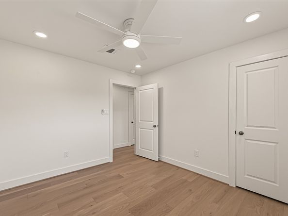 9242 Autauga Street, Houston TX 77080