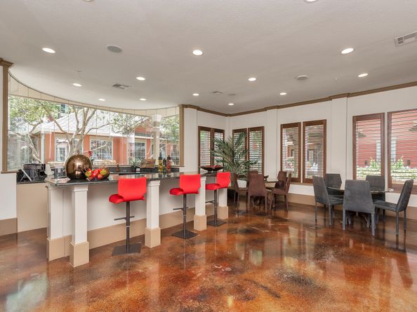 2400 Mccue Road 333, Houston TX 77056