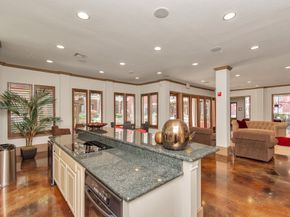 2400 Mccue Road 333, Houston TX 77056