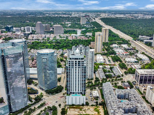 1409 Post Oak Boulevard 803, Houston TX 77056