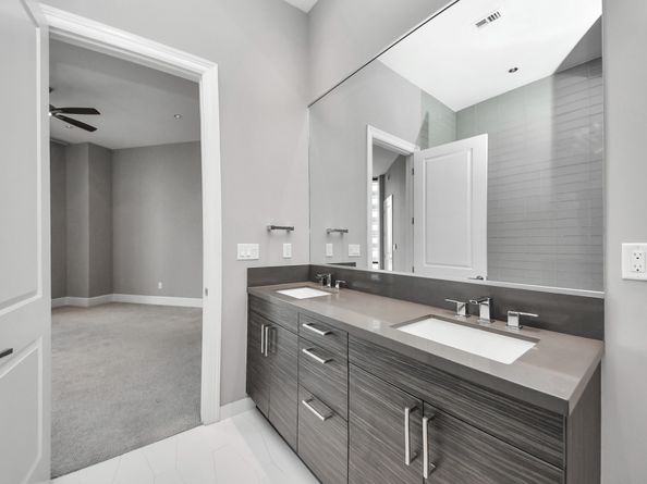 1409 Post Oak Boulevard 803, Houston TX 77056