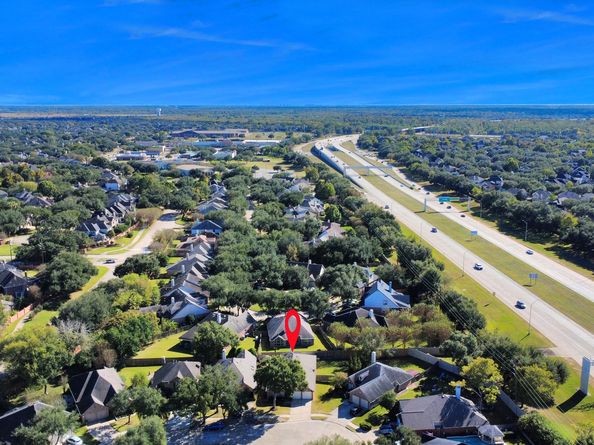 731 Avery Drive, Sugar Land TX 77479