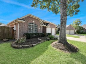 731 Avery Drive, Sugar Land TX 77479