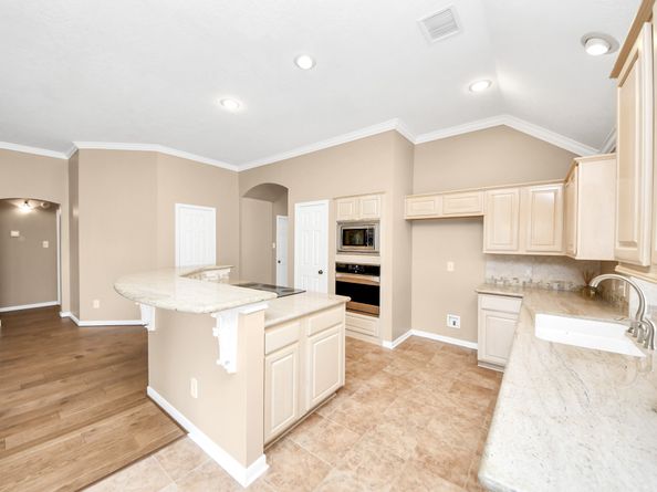 731 Avery Drive, Sugar Land TX 77479