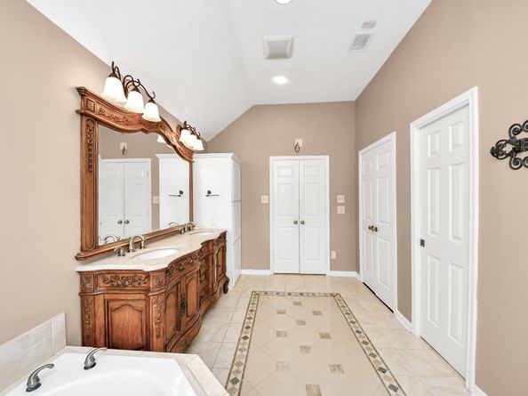 731 Avery Drive, Sugar Land TX 77479