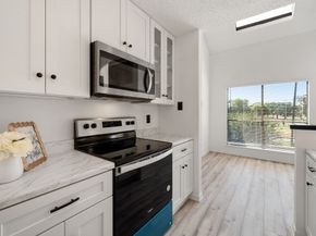 8543 Sands Point Drive Drive, Houston TX 77036