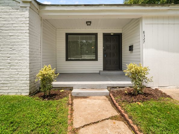 8327 Bonner Drive, Houston TX 77017