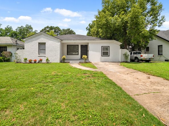 8327 Bonner Drive, Houston TX 77017